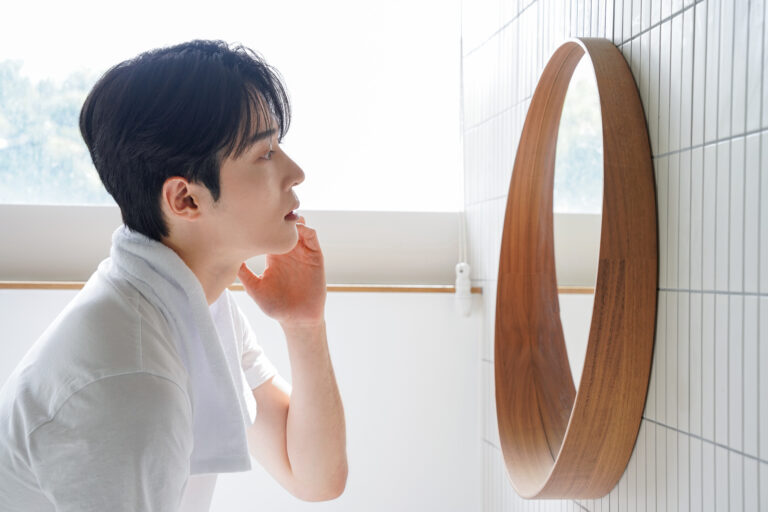 【男性の毎日を輝かせる腸内環境改善！取り組むべき理由と継続のコツを解説！】